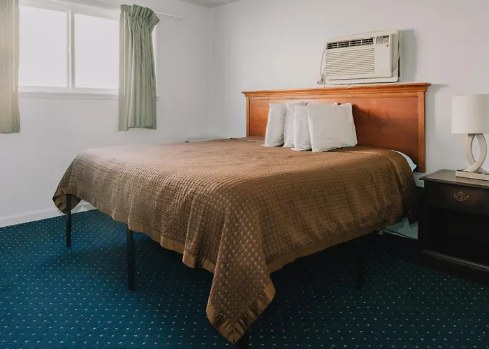 La Hacienda Motel